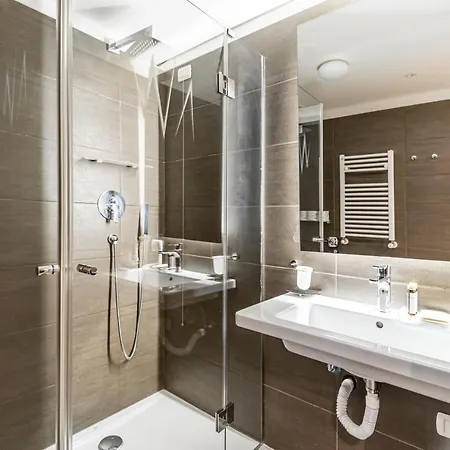 Hotiday Collection - Cervinia Готель