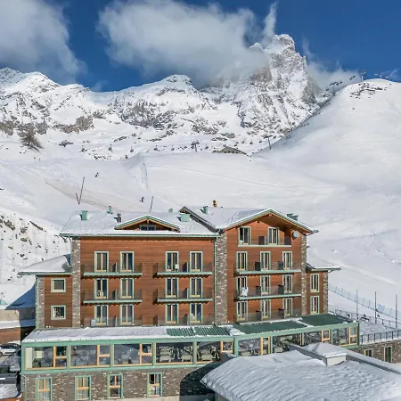 Hotiday Cervinia Ski&spa 4*