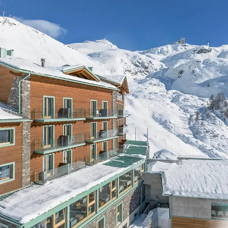 Hotiday Cervinia Ski&spa Отель