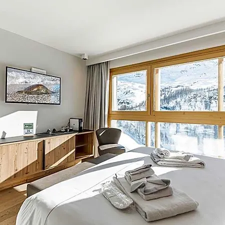 Отель Hotiday Cervinia Ski&spa
