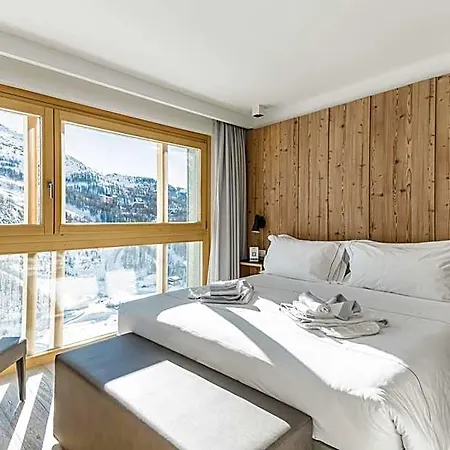 Отель Hotiday Cervinia Ski&spa 4*