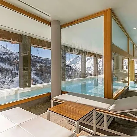 Hotiday Cervinia Ski&spa 4* Брей-Червиния