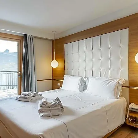 Отель Hotiday Cervinia Ski&spa