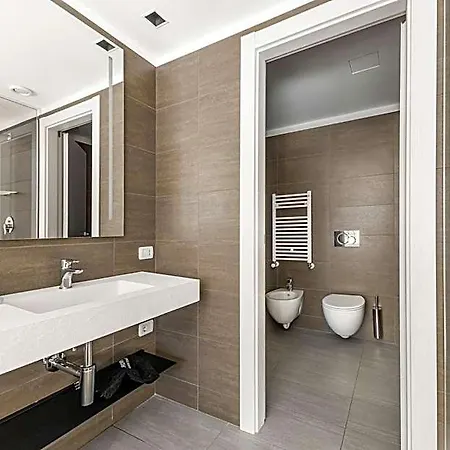 Hotiday Cervinia Ski&spa 4* Брей-Червиния