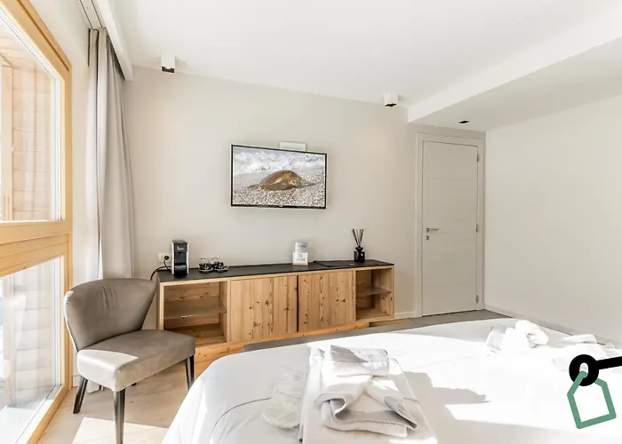 Hotiday Collection - Cervinia 4* Брей-Червінія